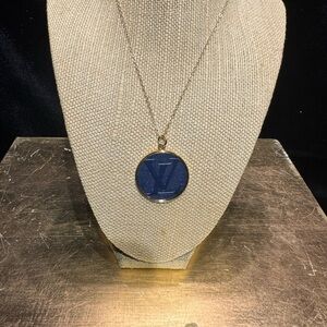 Elegant Gold/Navy LV Pendant Necklace